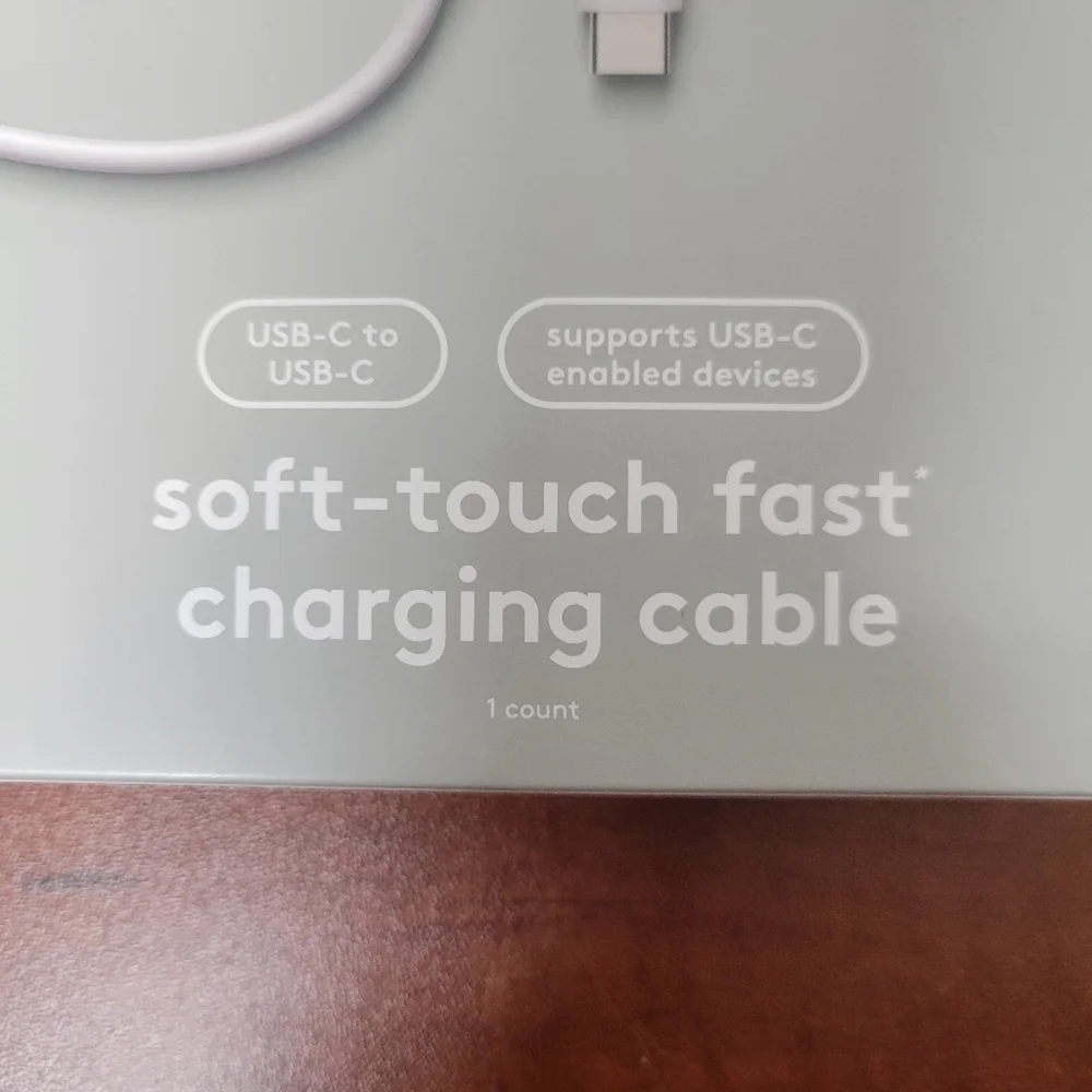 Heyday Soft-Touch USB-C to USB-C 6 Ft Cable NiB